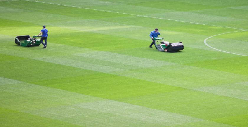 Synthetic Pitch Maintenance in Oxted